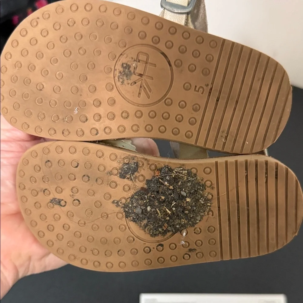 Freshly Picked Kids Sandals - Tan and Cream